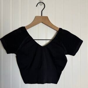 Offline by Aerie Seamless Cropped Athletic Top Black Women’s Size XS